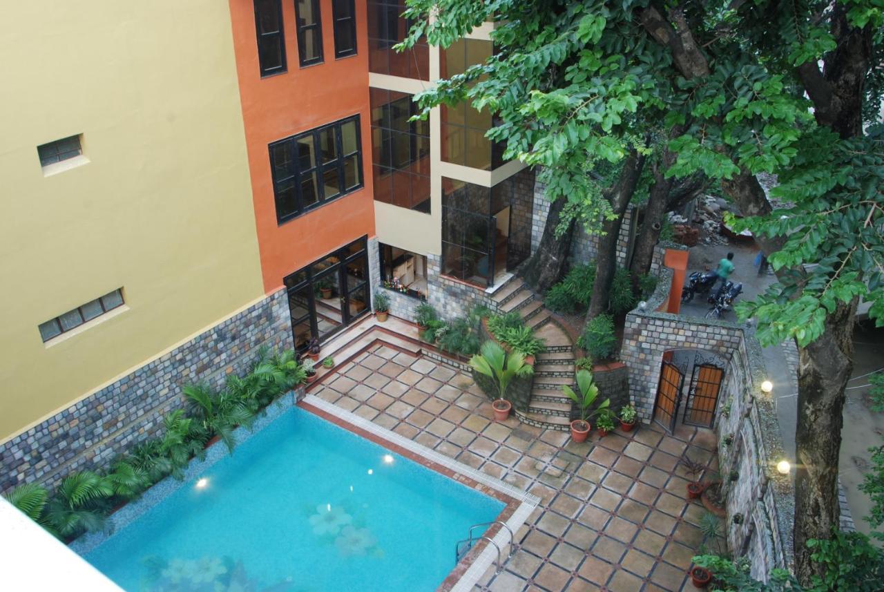 Hotel Corbett Kingdom Rāmnagar Exteriör bild